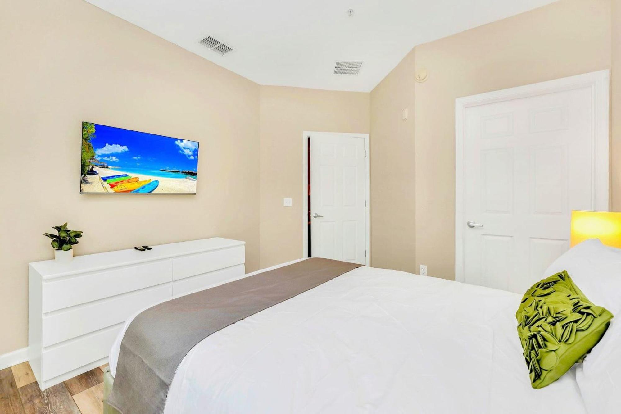 Near Disney - 3Br Condo - Pool Hot Tub And Games オーランド エクステリア 写真